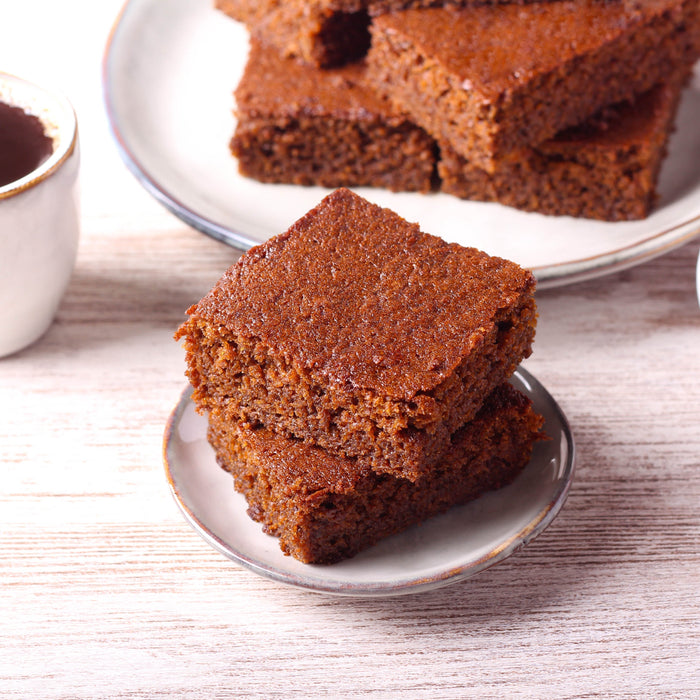 FOUR O'CLOCK GINGERBREAD CHEWY BARS WITH TEA-INFUSED BUTTER & SPICES